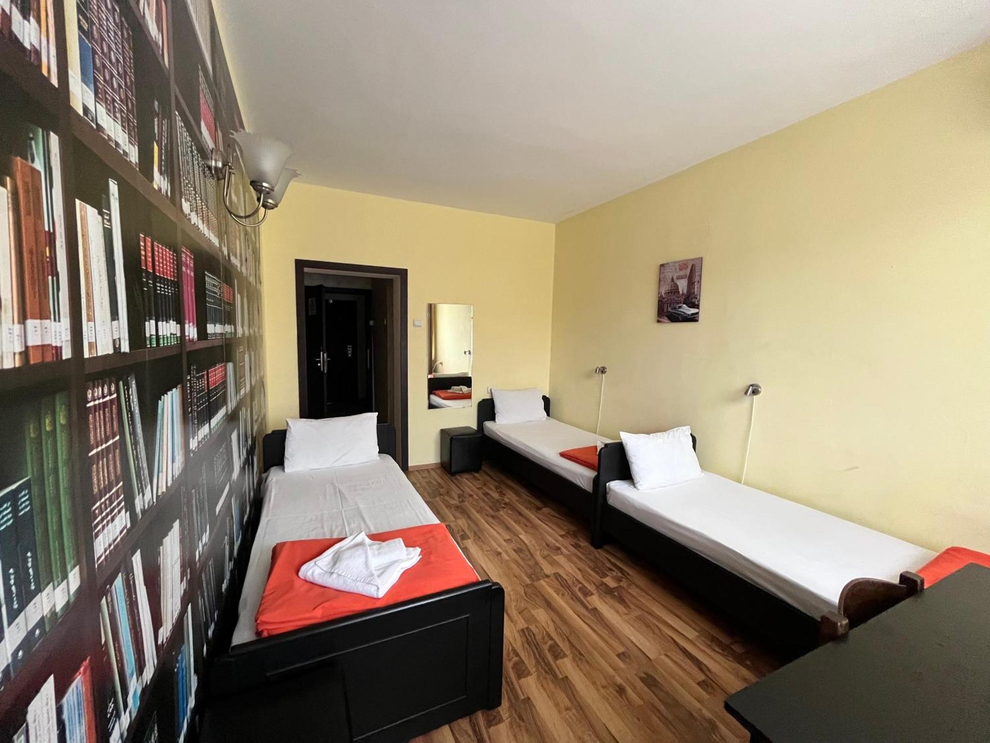 Park Hotel Ivailo Weliko Tarnowo Zimmer foto