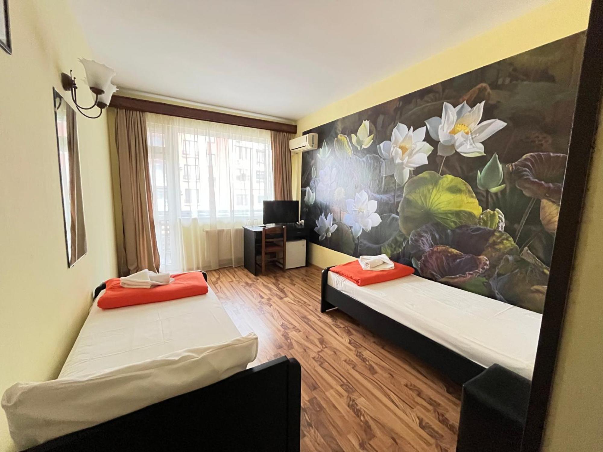 Park Hotel Ivailo Weliko Tarnowo Zimmer foto