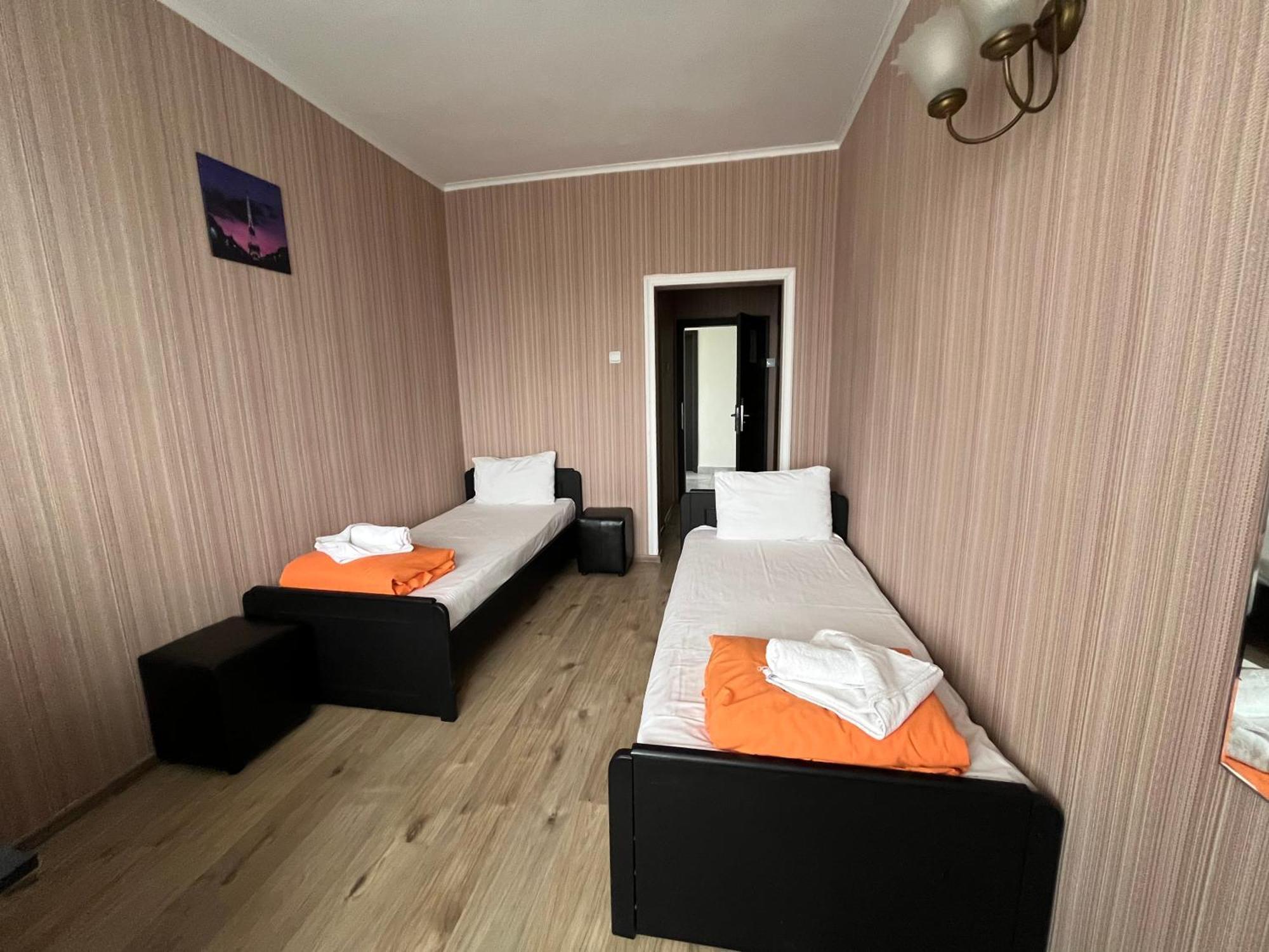 Park Hotel Ivailo Weliko Tarnowo Zimmer foto